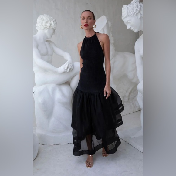 drop waist tiered maxi dress Sunny Angela Women's Elegant Solid High Waist Puff Sleeve Tiered Maxi Dress main image 1